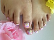 お花柄footnail ¥5500 - Nail salon Tiary