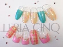 ターコイズのフレンチ×ピンクのチェック柄