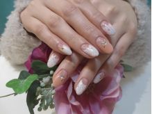 ふんわりお花のネイル♪