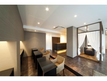 pita-mah nail　梅田店