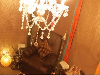 Private nail room MWAHU MWAHU