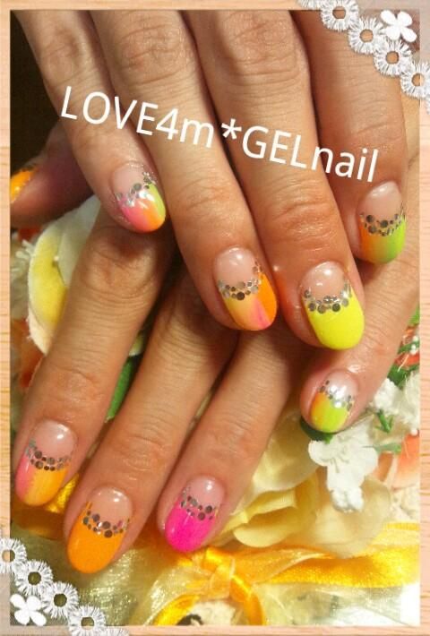 イエロー×ピンクのビタミングラデ×ストーンライン - LOVE4m*GELnail