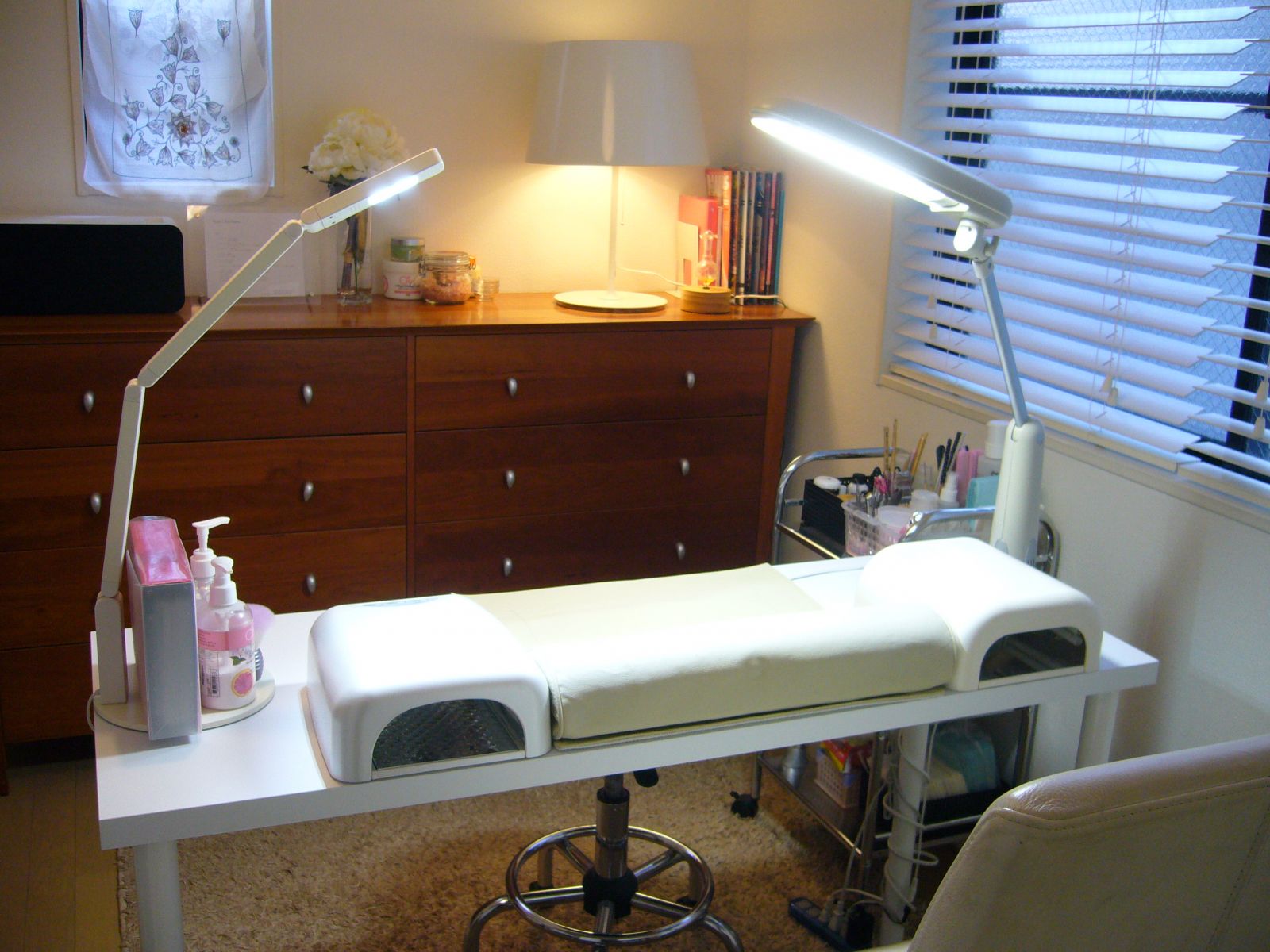 Private Nail Salon