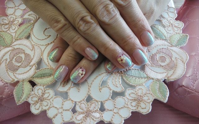 ＣＨＯＵＣＨＯＵ　ＳＡＬＯＮ