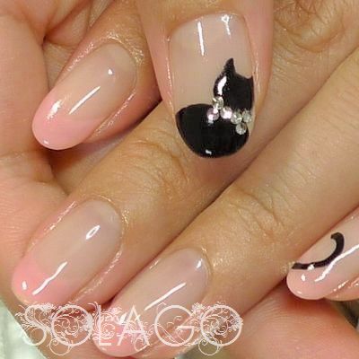nails SOLAGO（ネイルズ ソラーゴ）