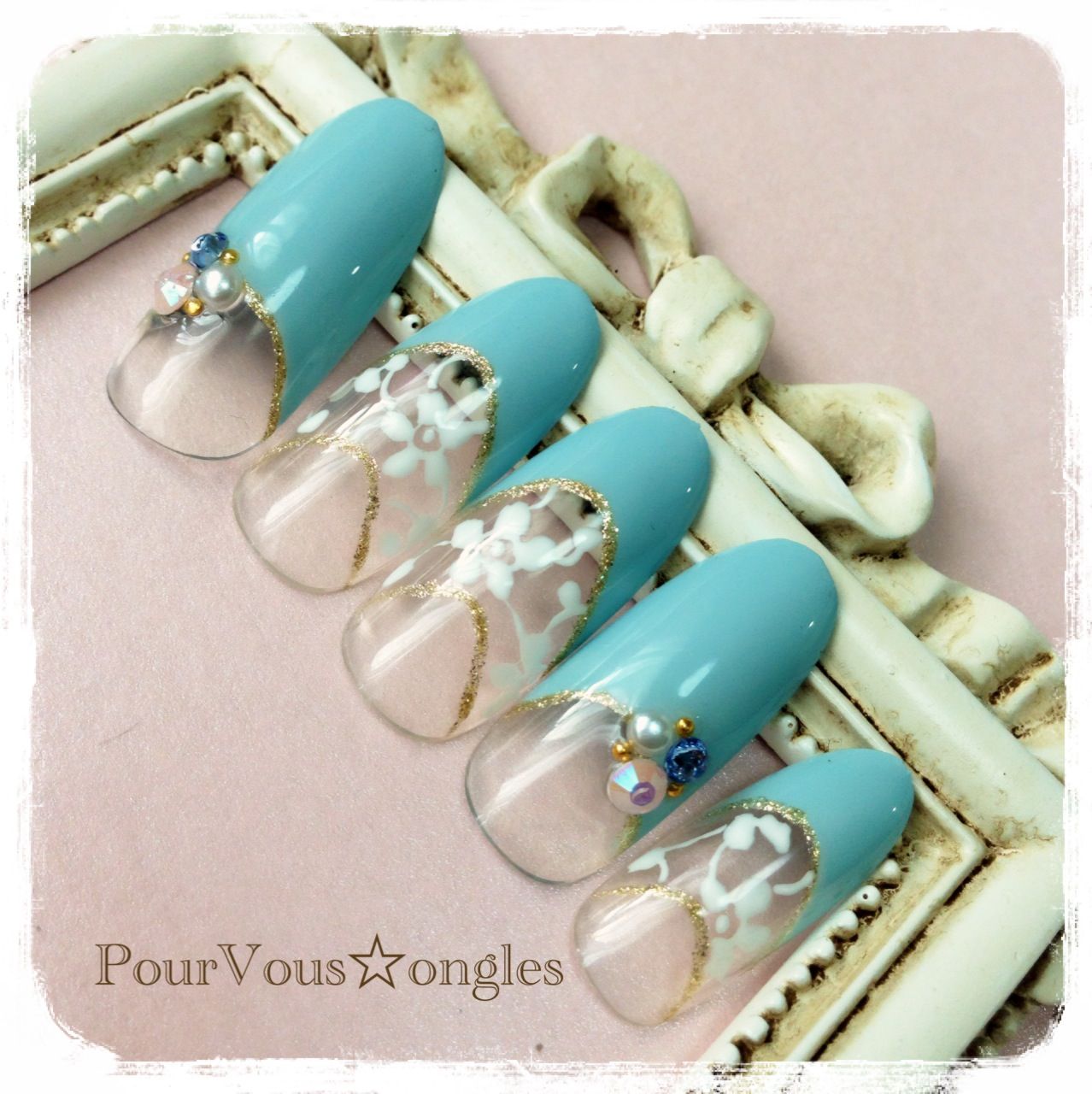 ウェディングネイルもご相談下さい。