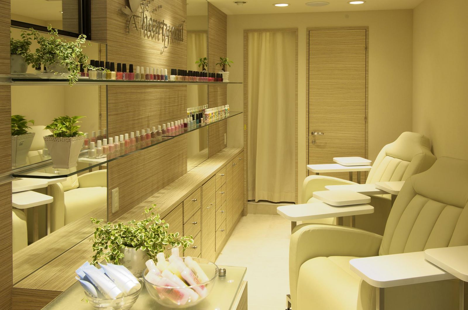 hearty nail ハーティーネイル自由が丘南口店