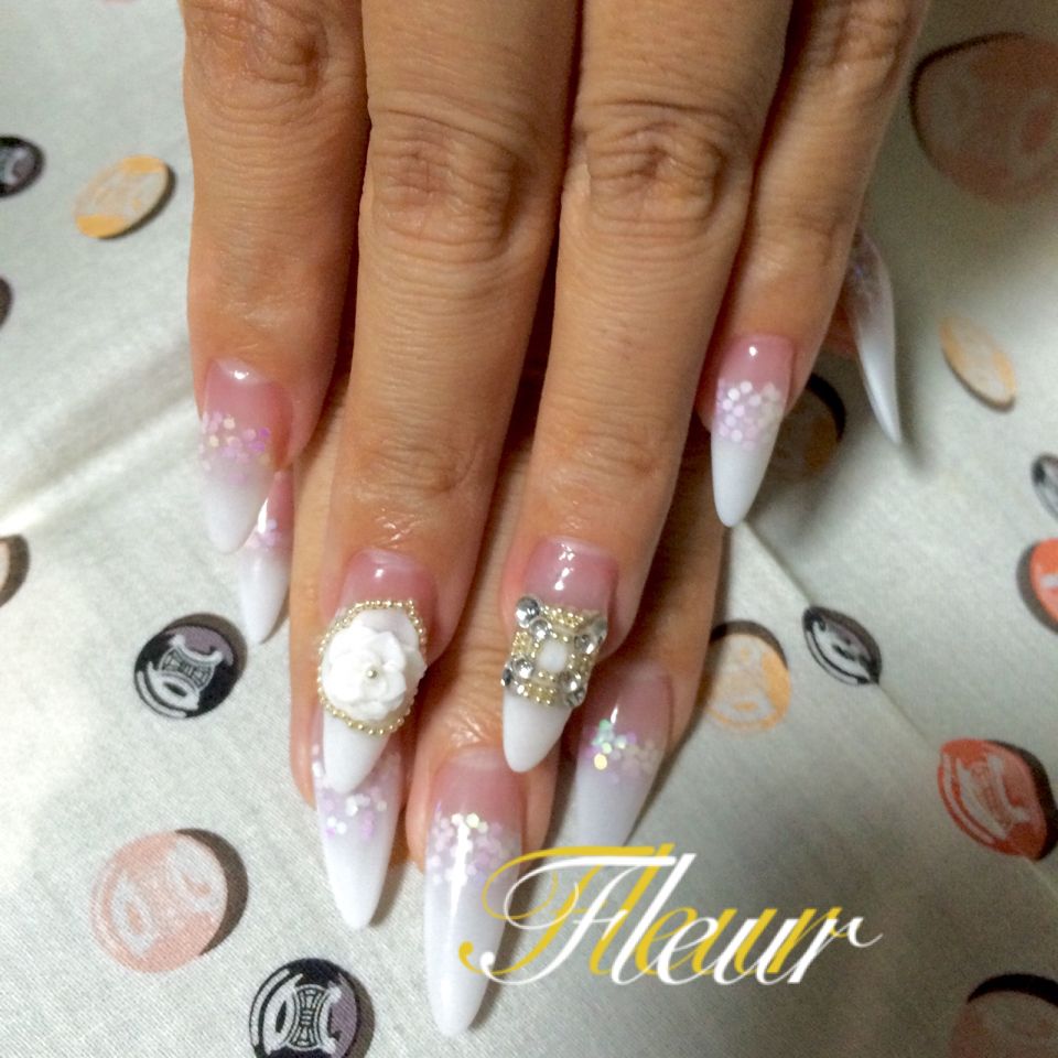 ネイルサロン フルール　　座間市