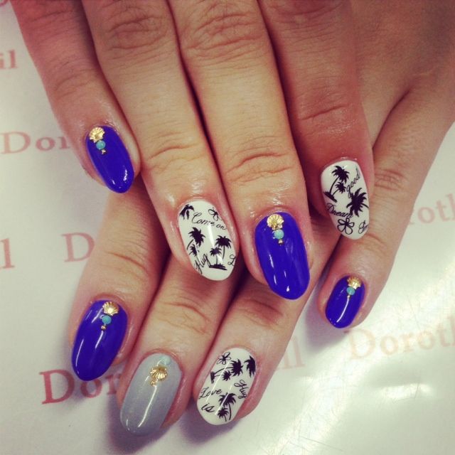 Dorothy Nail