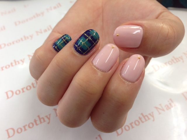Dorothy Nail