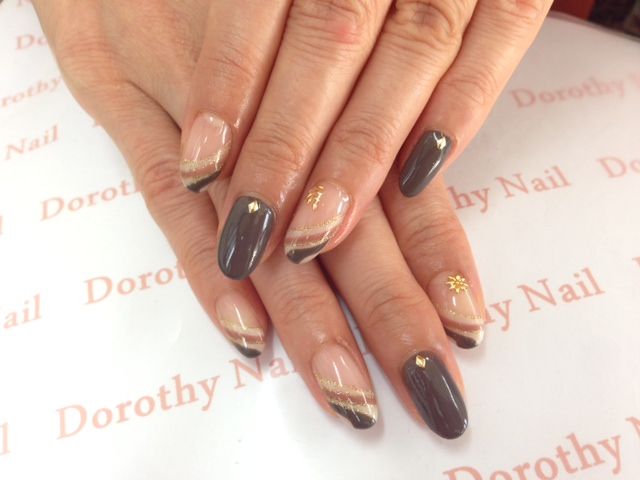 Dorothy Nail