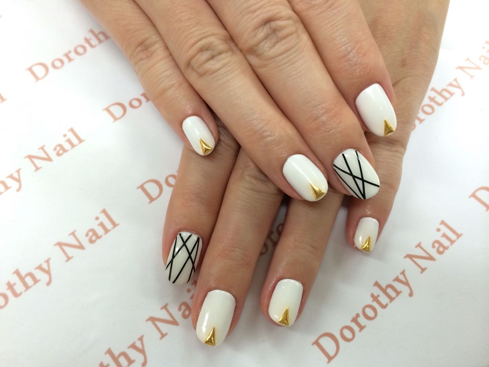 Dorothy Nail