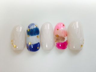 Dorothy Nail