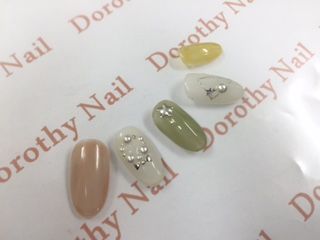 Dorothy Nail
