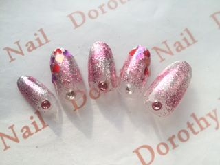 Dorothy Nail