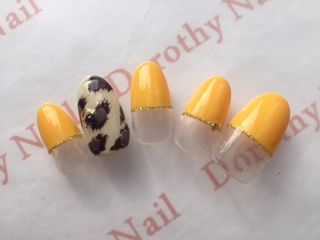 Dorothy Nail