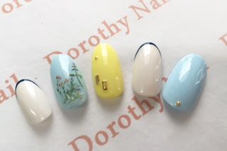Dorothy Nail
