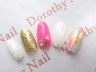 Dorothy Nail
