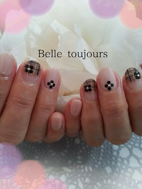 nailatelier   BELLETOUJOURS