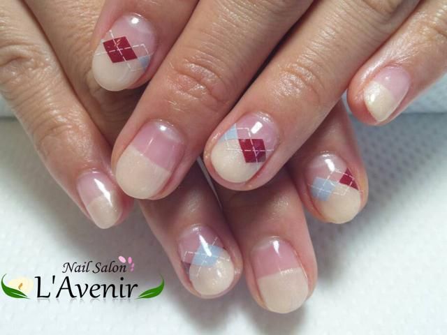 ネイルサロン　ラヴニール