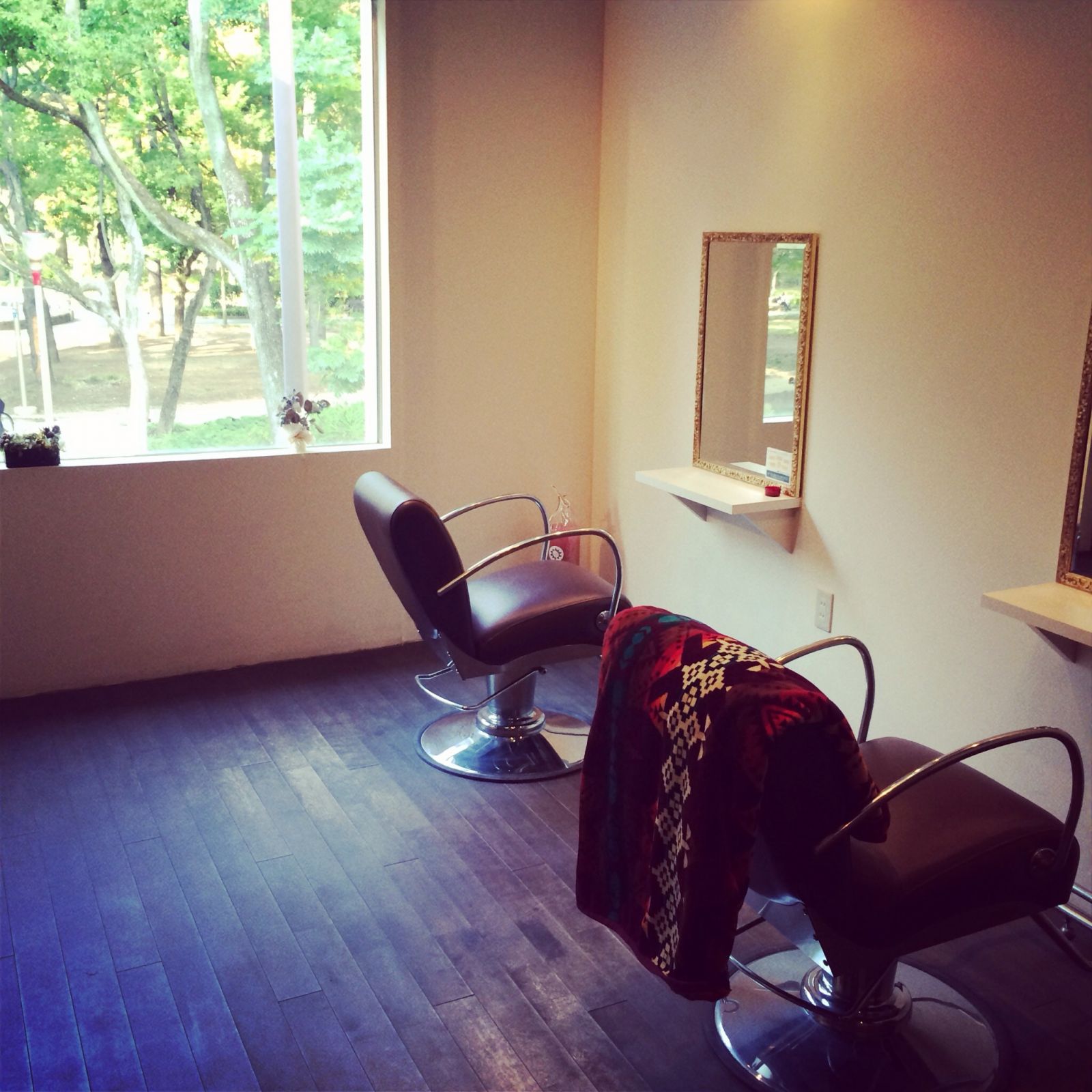 ネイルサロン　店内