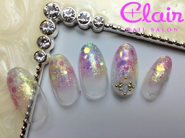 Nail's Clair