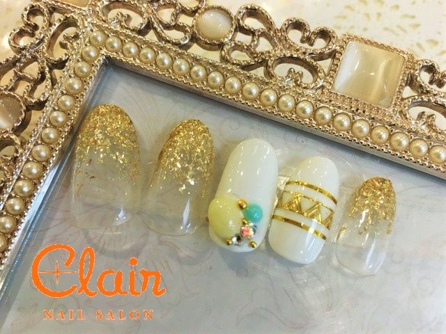 Nail's Clair
