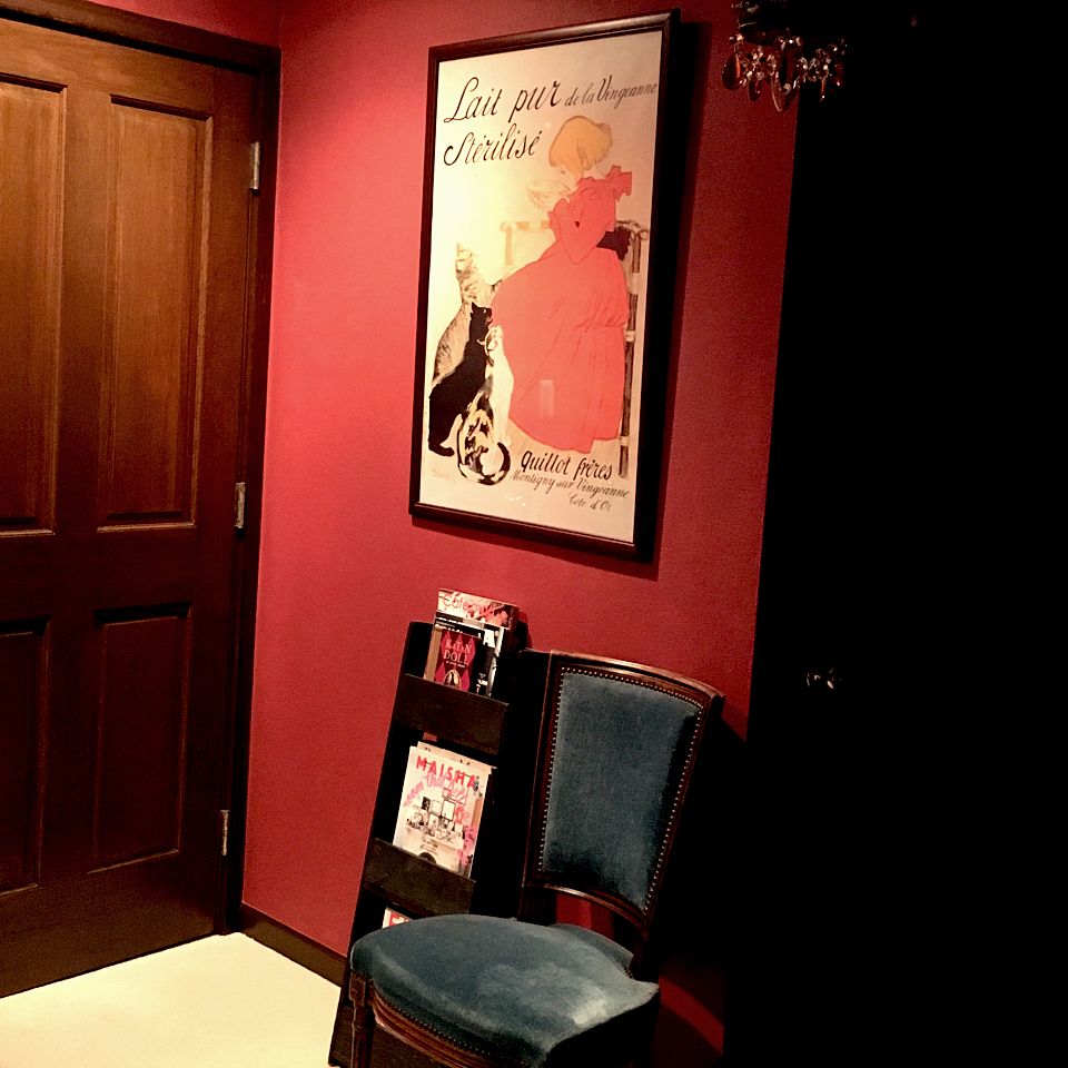 アンティークな雰囲気のホームサロンです☆