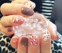 Nails Tiara