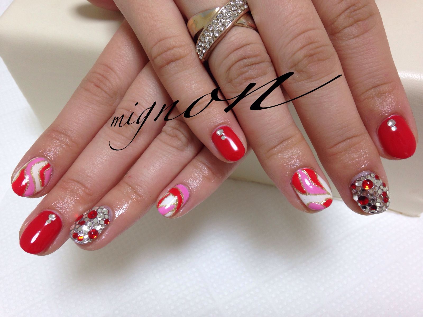 大府市ネイルサロン〜mignon〜