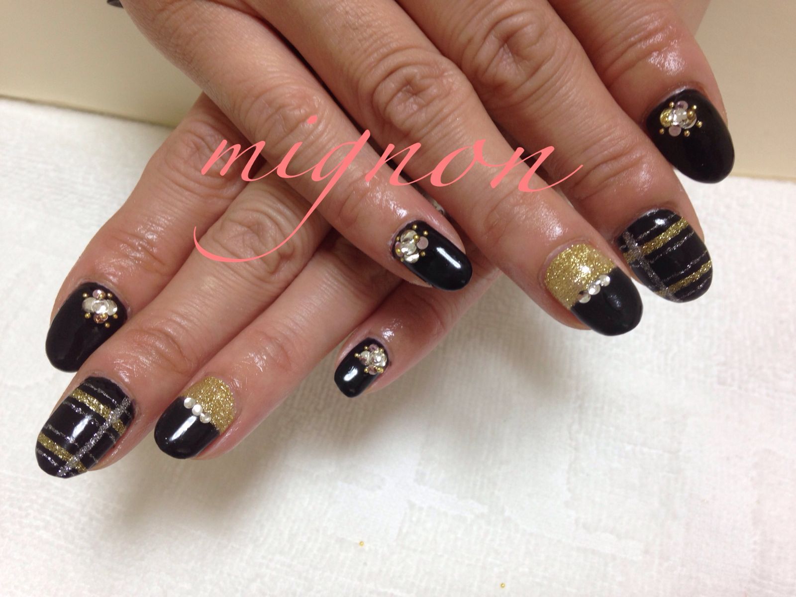 大府市ネイルサロン〜mignon〜