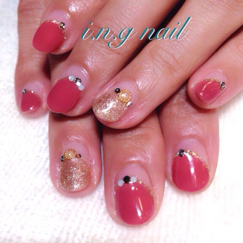 i.n.g nail