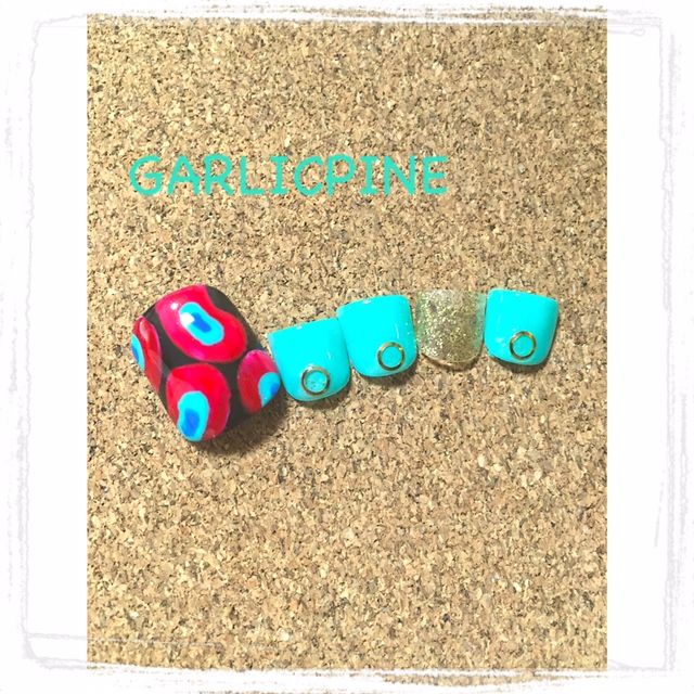 大阪西心斎橋アメ村ネイルサロン～GARLICPINE～