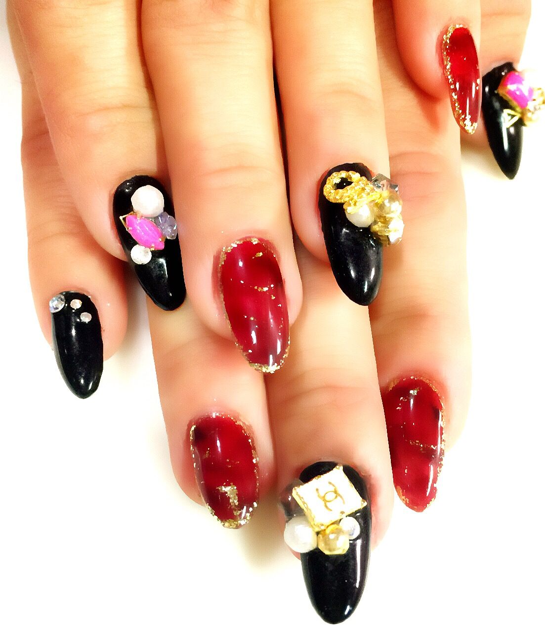 Nail Salon Cerise