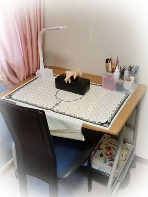 マンツーマン指導にてネイルのレッスンを行っております。
多人数が苦手な方でも大丈夫ですよ。