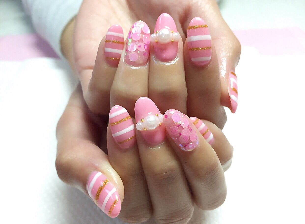 やはりピンクは最も人気が高いです！！