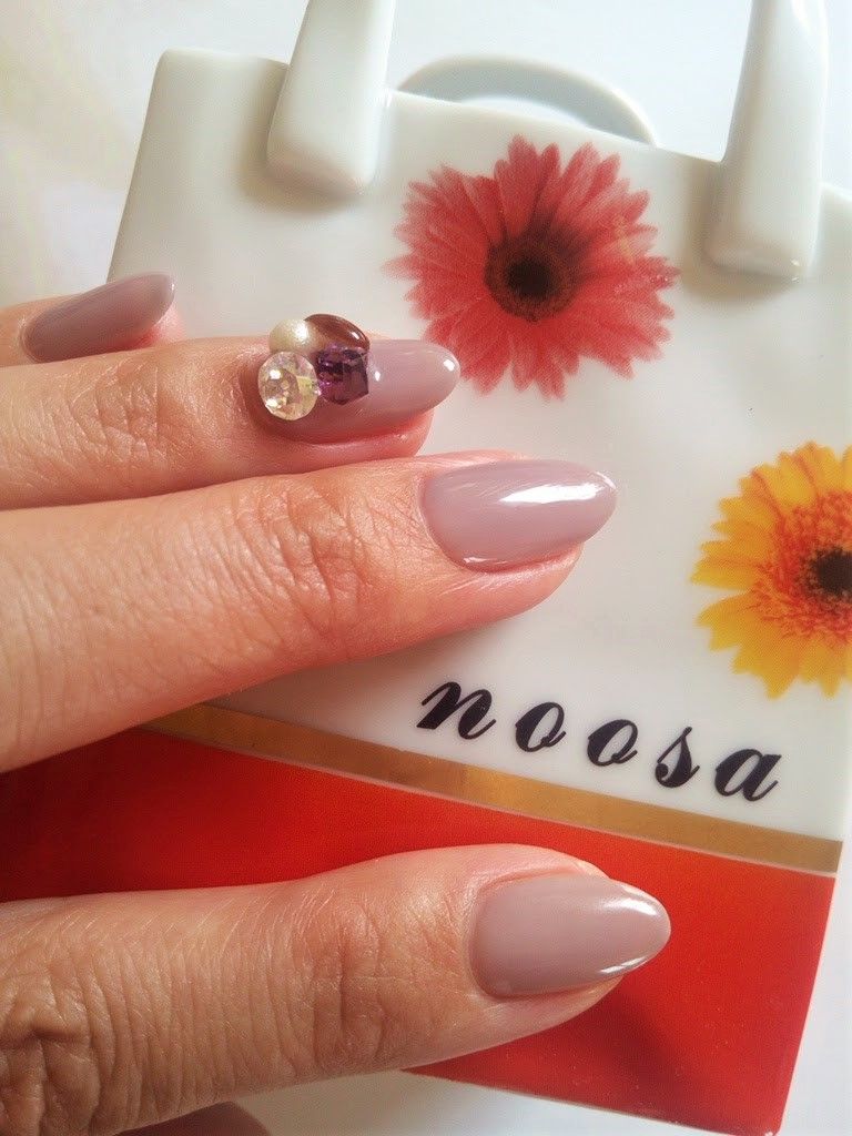 Beauty nail service noosa