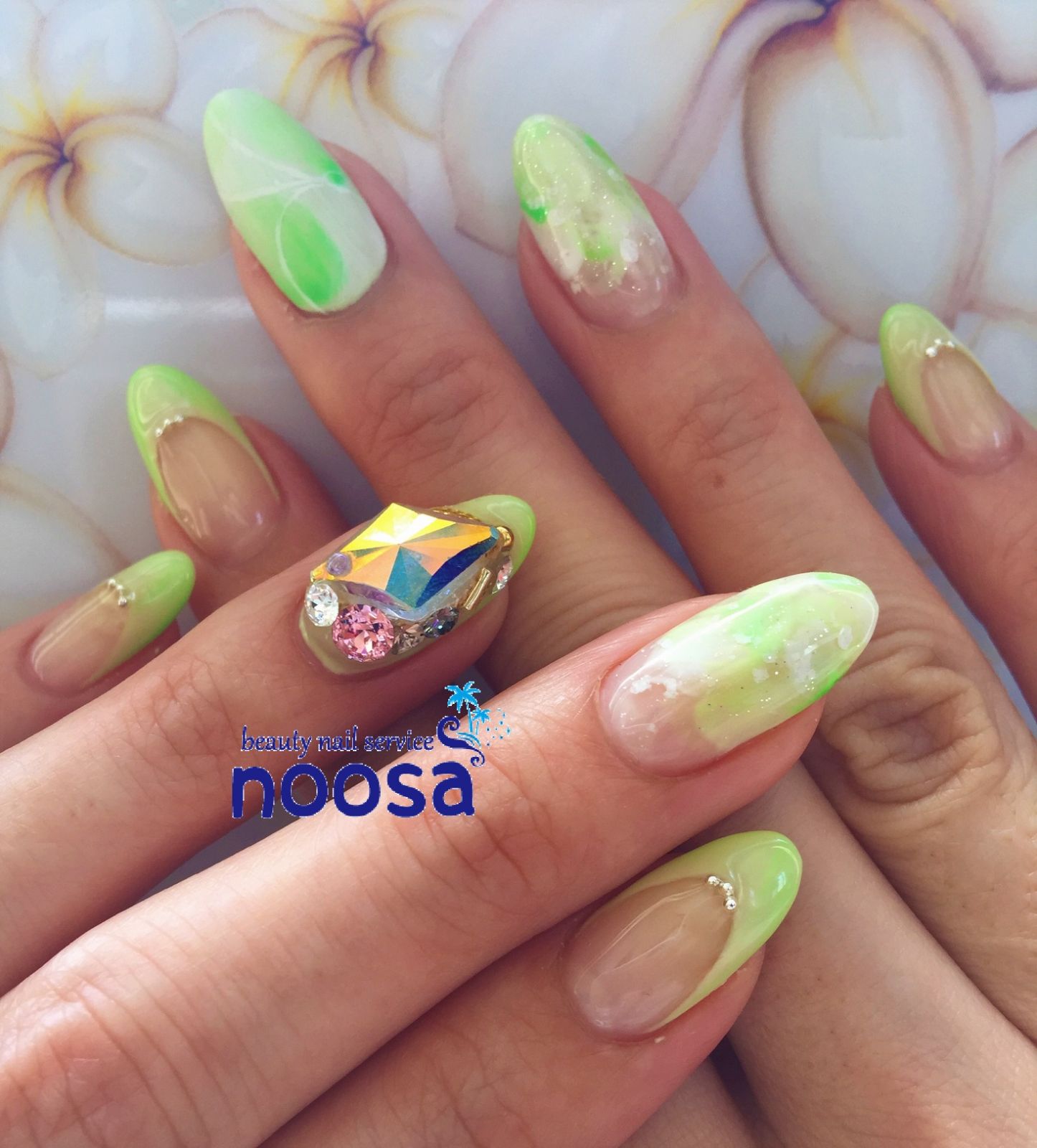 Beauty nail service noosa