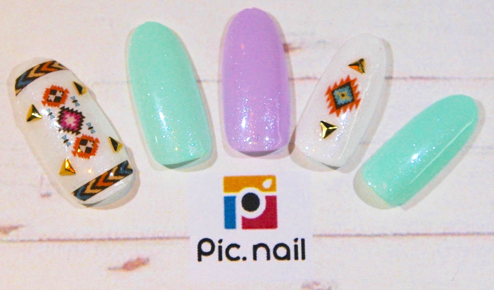 Pic.nail（ピクネイル）