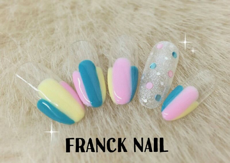 フランクネイル水道橋店