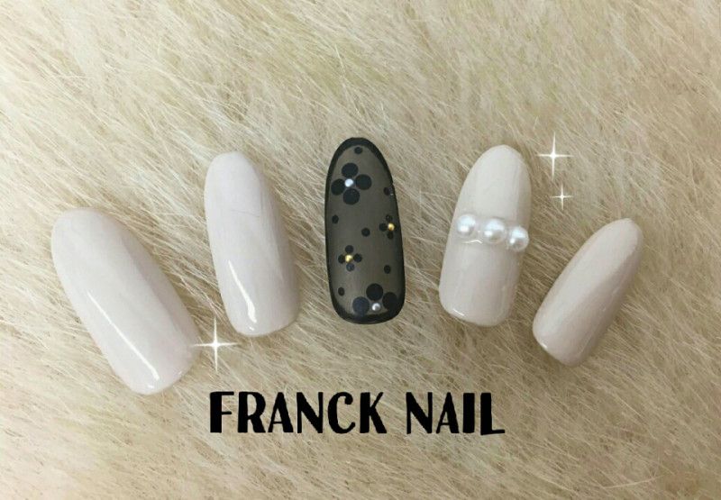 フランクネイル水道橋店