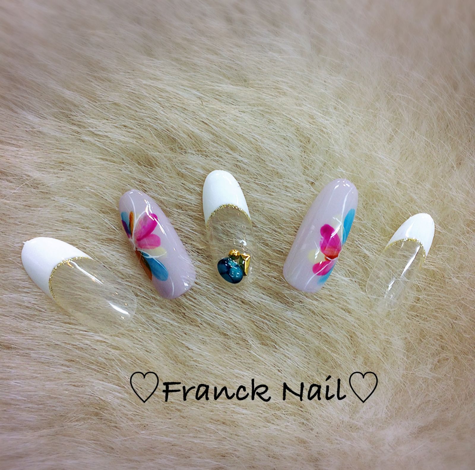 フランクネイル水道橋店