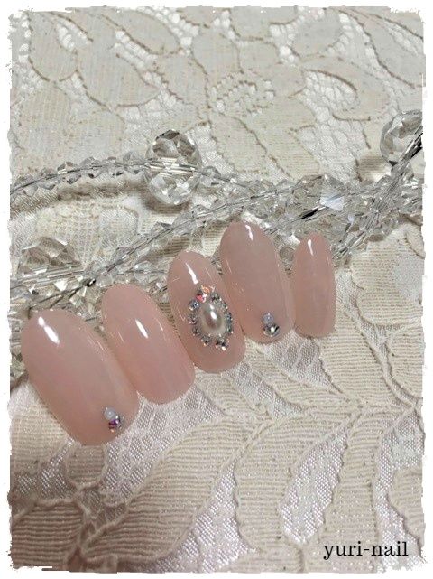 ヌードピンクのワンカラーチップ×シルバービジュー - ホームネイルサロン/Yuri-Nail