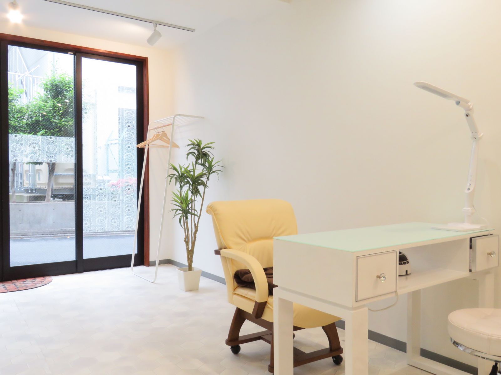 nail salon miam