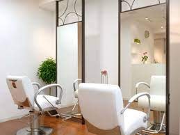 Hair's groove Nail