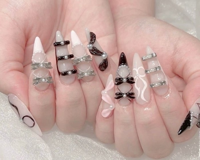 pomy nail 新宿
