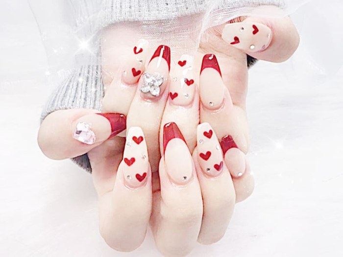 Lili Nail Studio 西荻窪駅前店