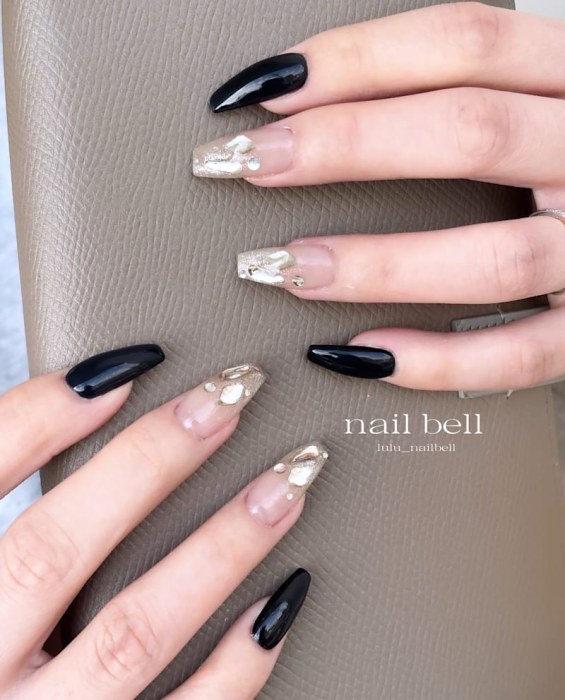 nailbell