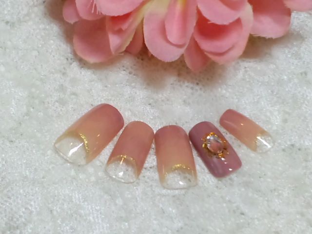 ネイル＆フットケアサロン　ネイル屋Neige