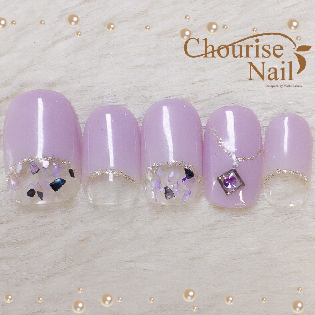 Chourise Nail